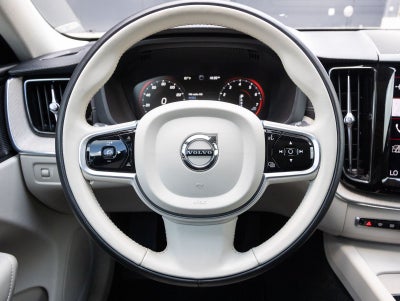 2020 Volvo XC60 Inscription