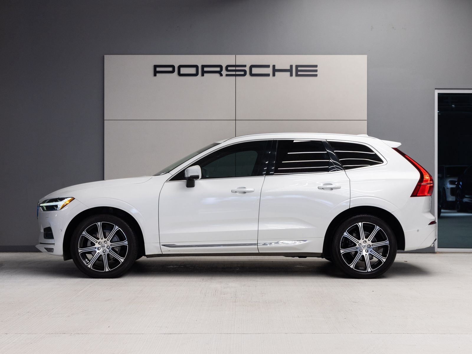 2020 Volvo XC60 Inscription
