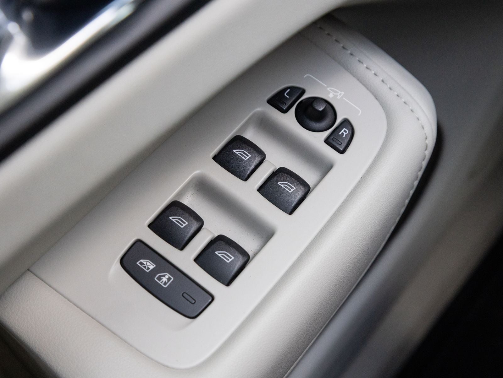 2020 Volvo XC60 Inscription
