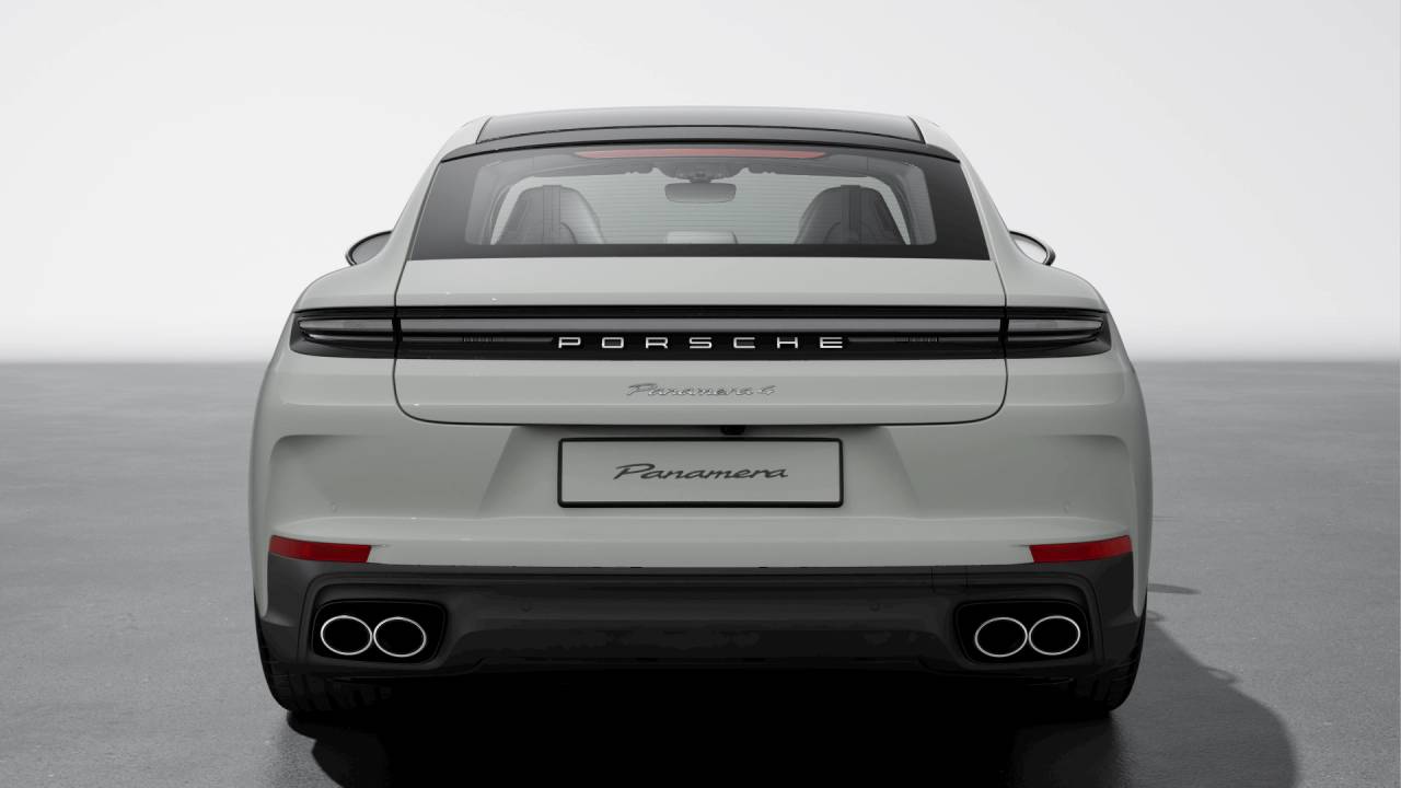 2026 Porsche Panamera 4