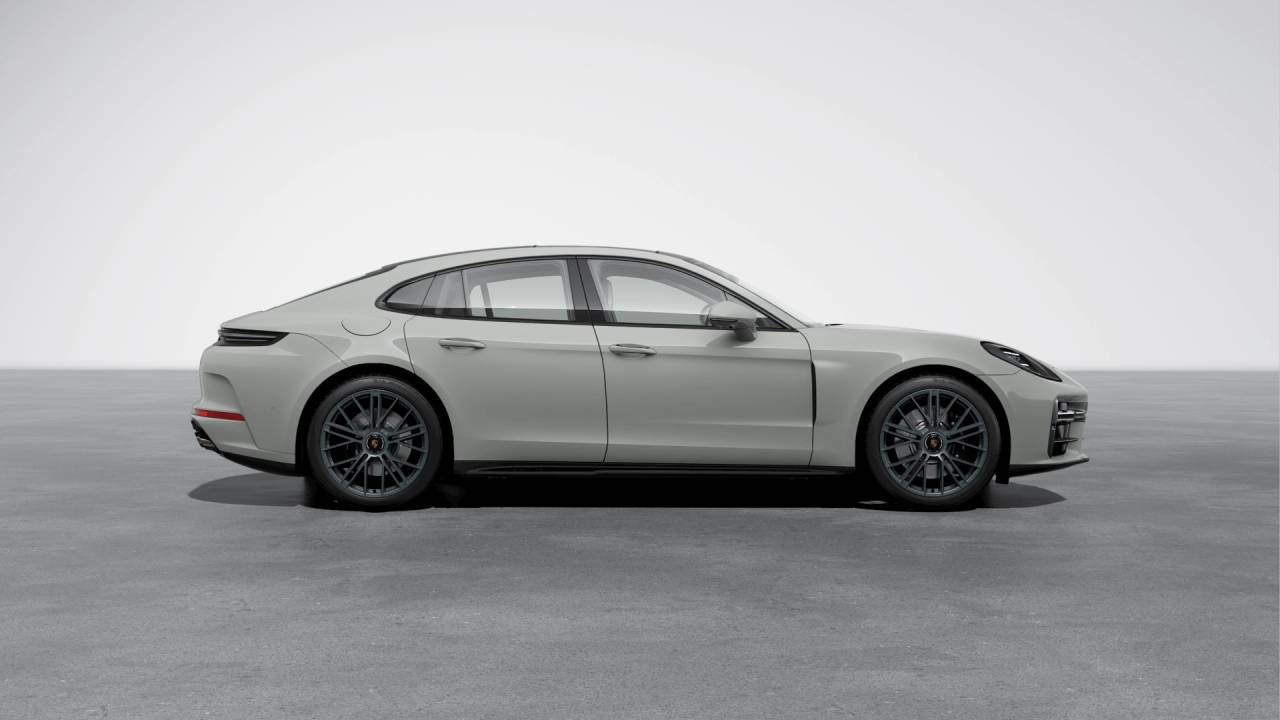 2026 Porsche Panamera GTS