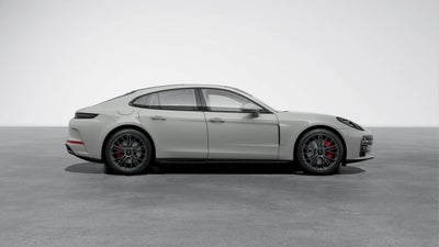 2026 Porsche Panamera GTS
