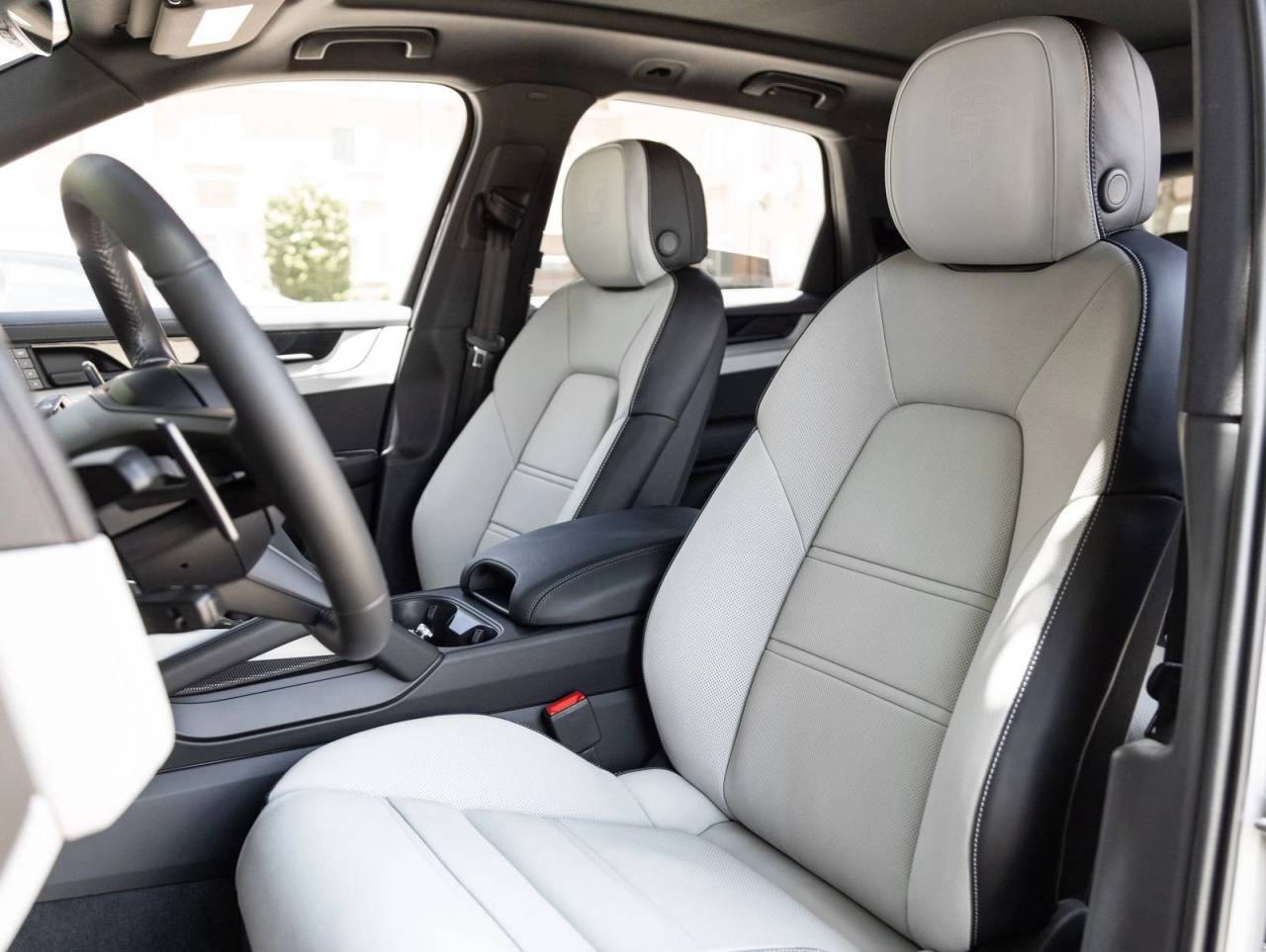 2026 Porsche Cayenne S