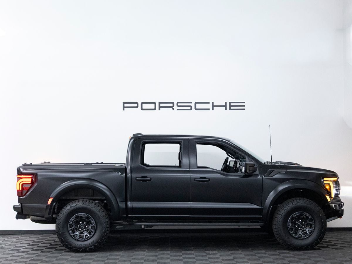 2025 Ford F-150 Raptor R