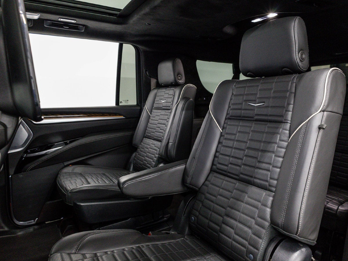 2025 Cadillac Escalade ESV Premium Luxury Platinum