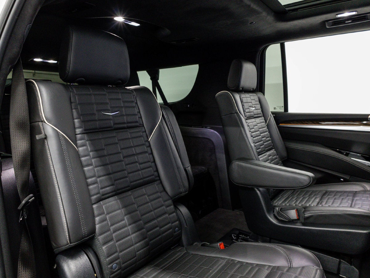 2025 Cadillac Escalade ESV Premium Luxury Platinum