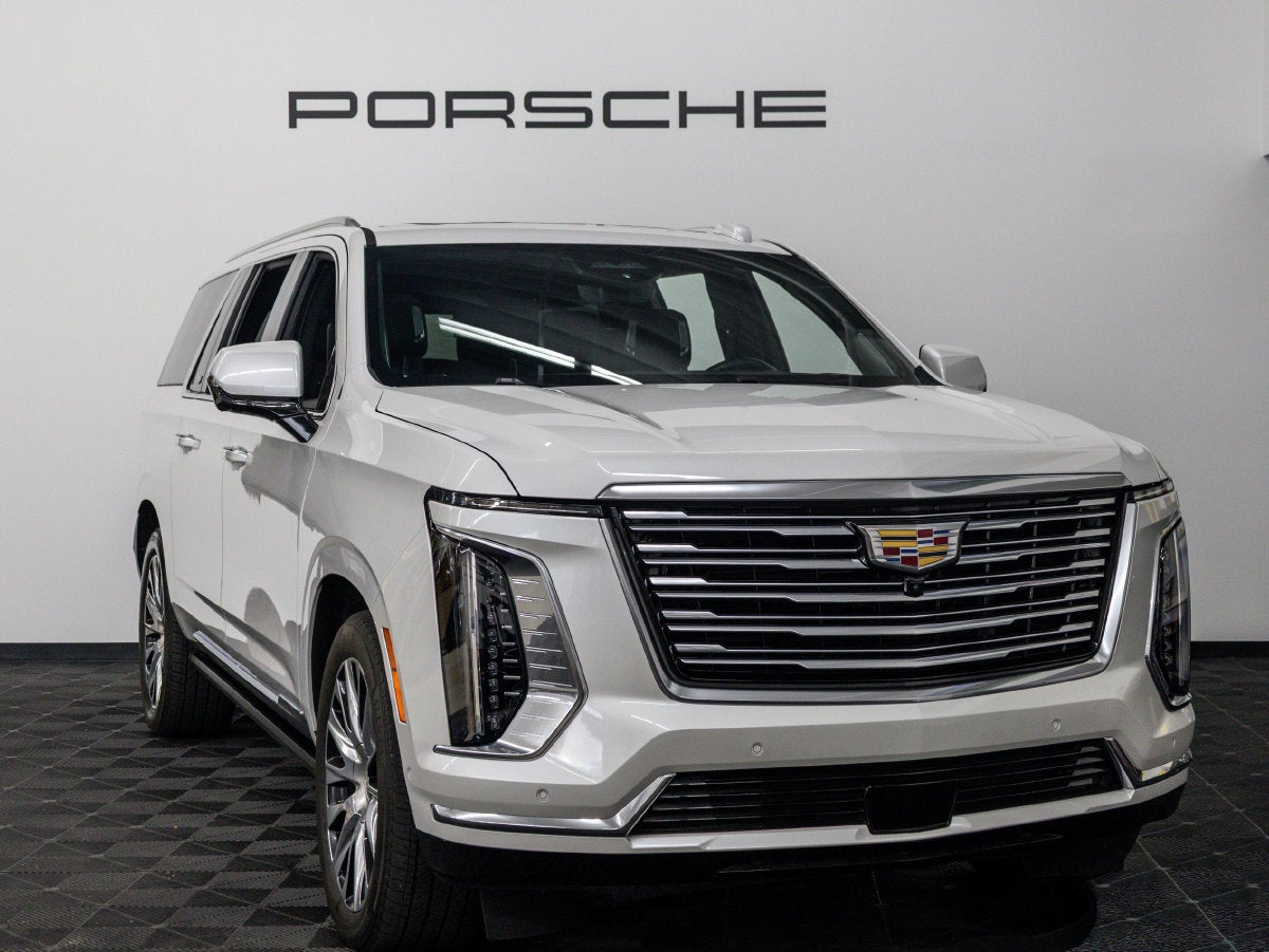 2025 Cadillac Escalade ESV Premium Luxury Platinum