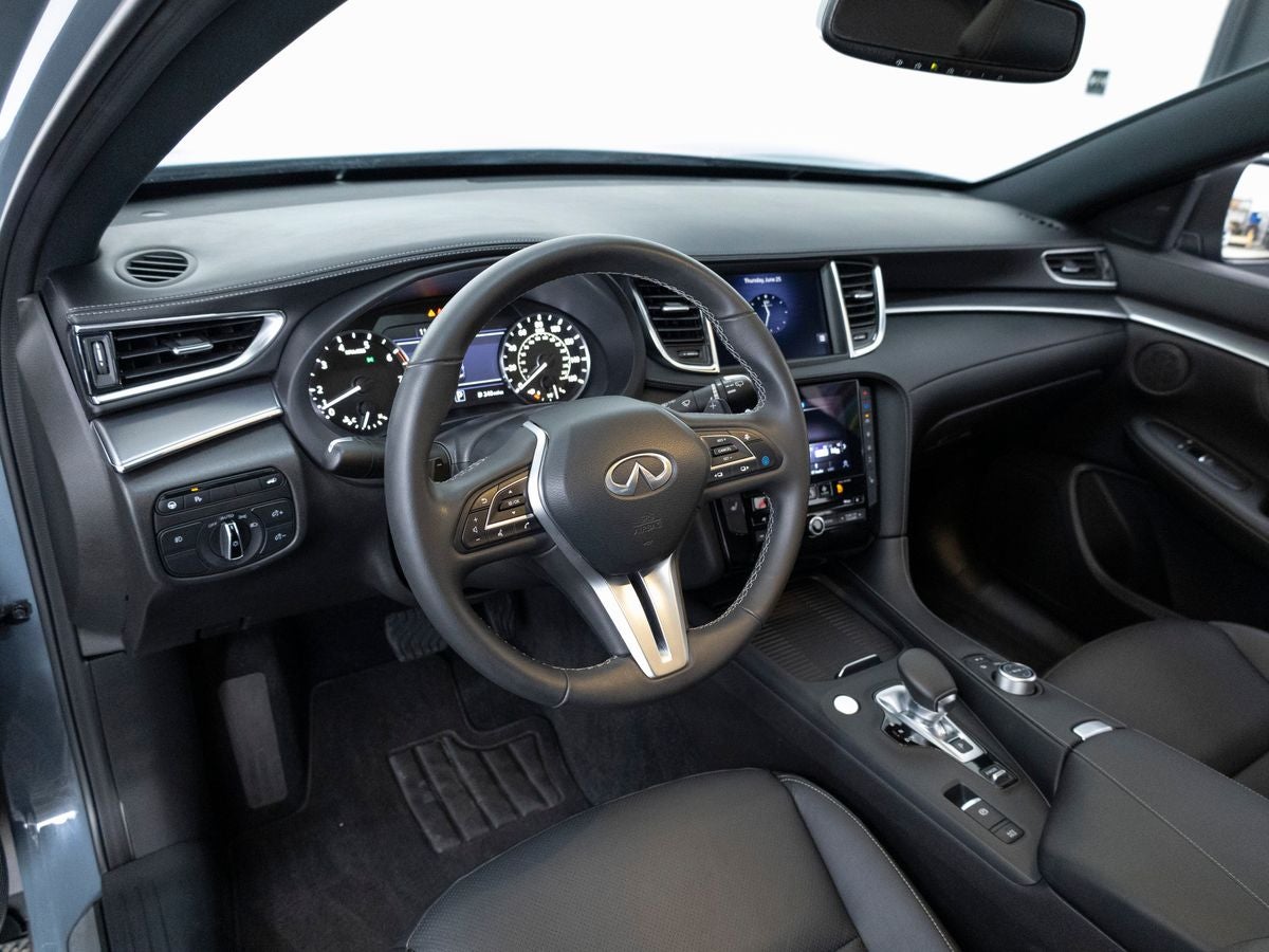 2023 INFINITI QX55 LUXE