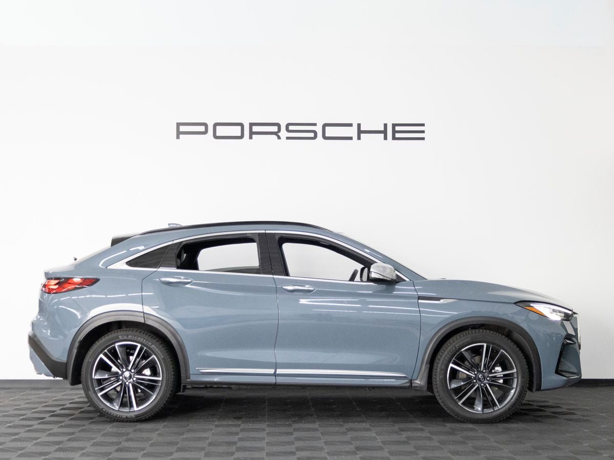 2023 INFINITI QX55 LUXE