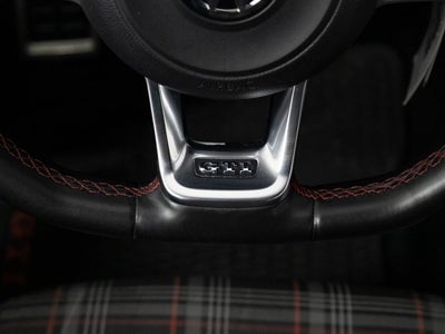 2016 Volkswagen Golf GTI S