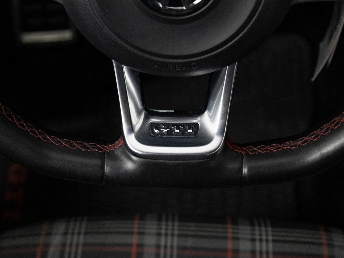 2016 Volkswagen Golf GTI S