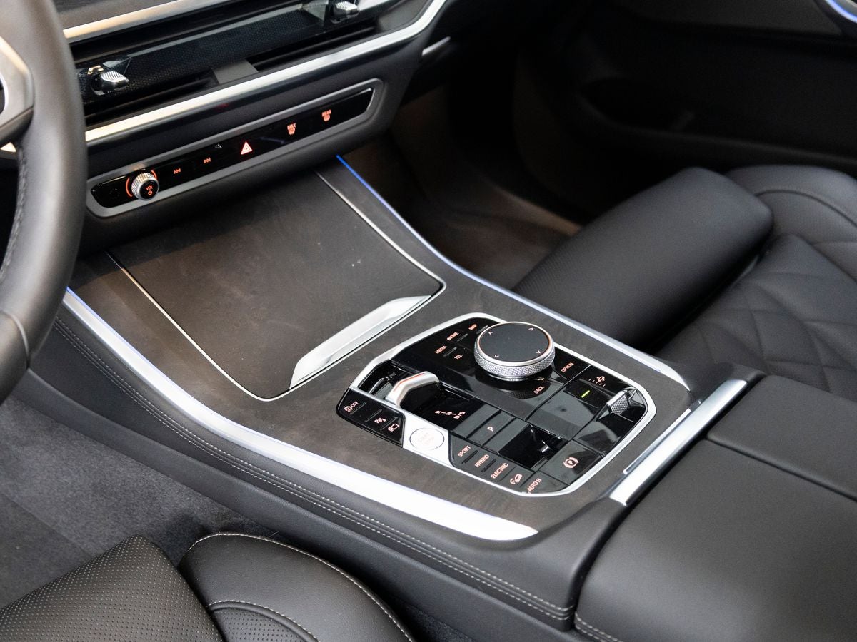 2025 BMW X5 xDrive50e