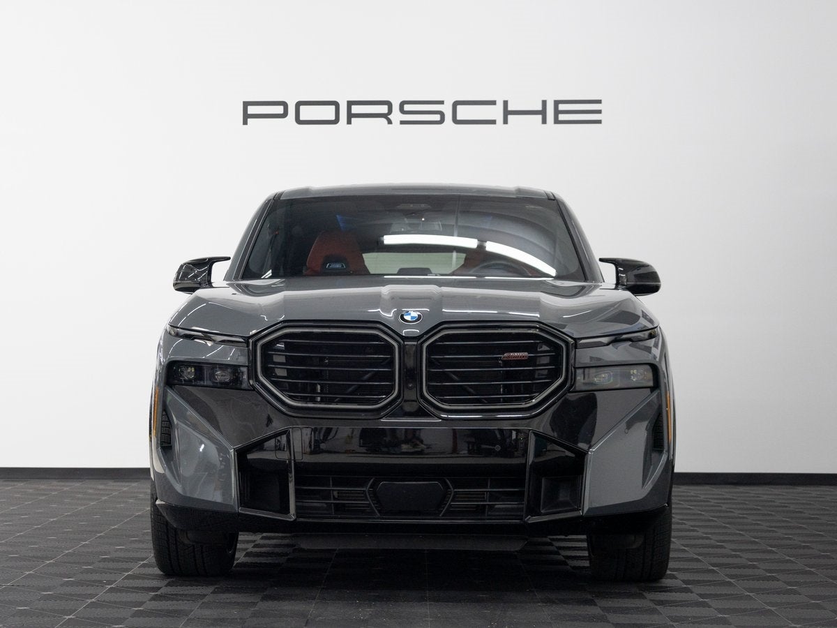 2024 BMW XM Label