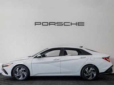 2025 Hyundai Elantra Hybrid Limited