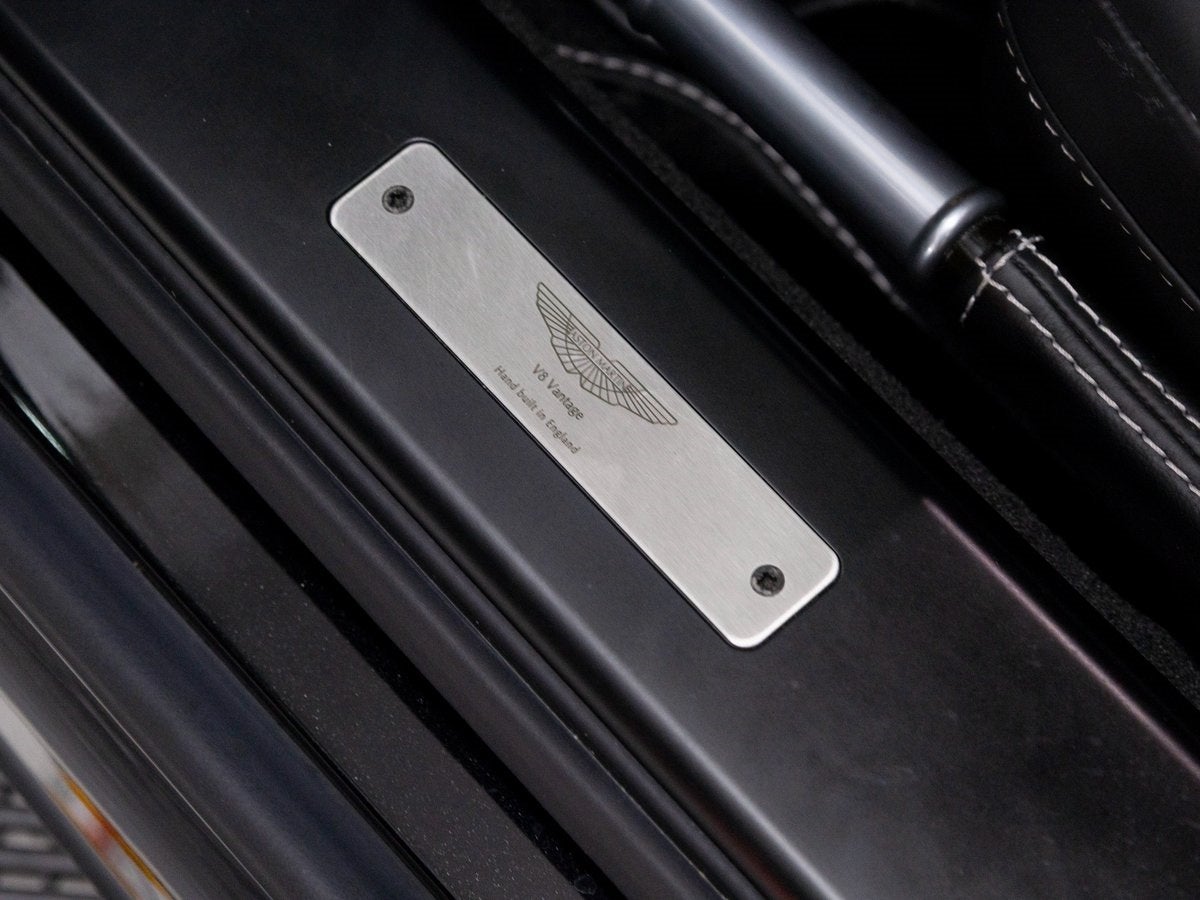 2014 Aston Martin V8 Vantage Base