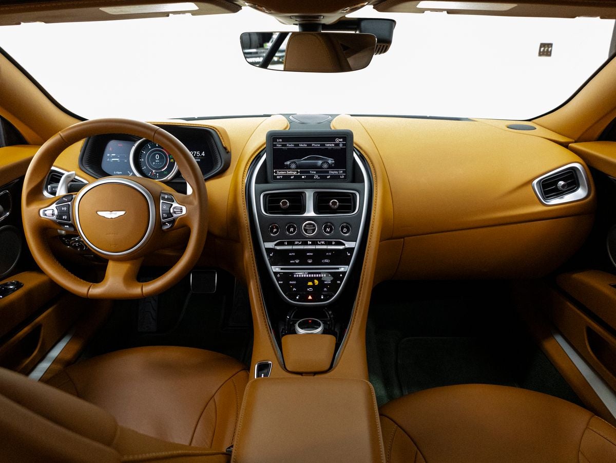 2017 Aston Martin DB11 Base