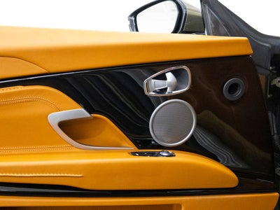 2017 Aston Martin DB11 Base