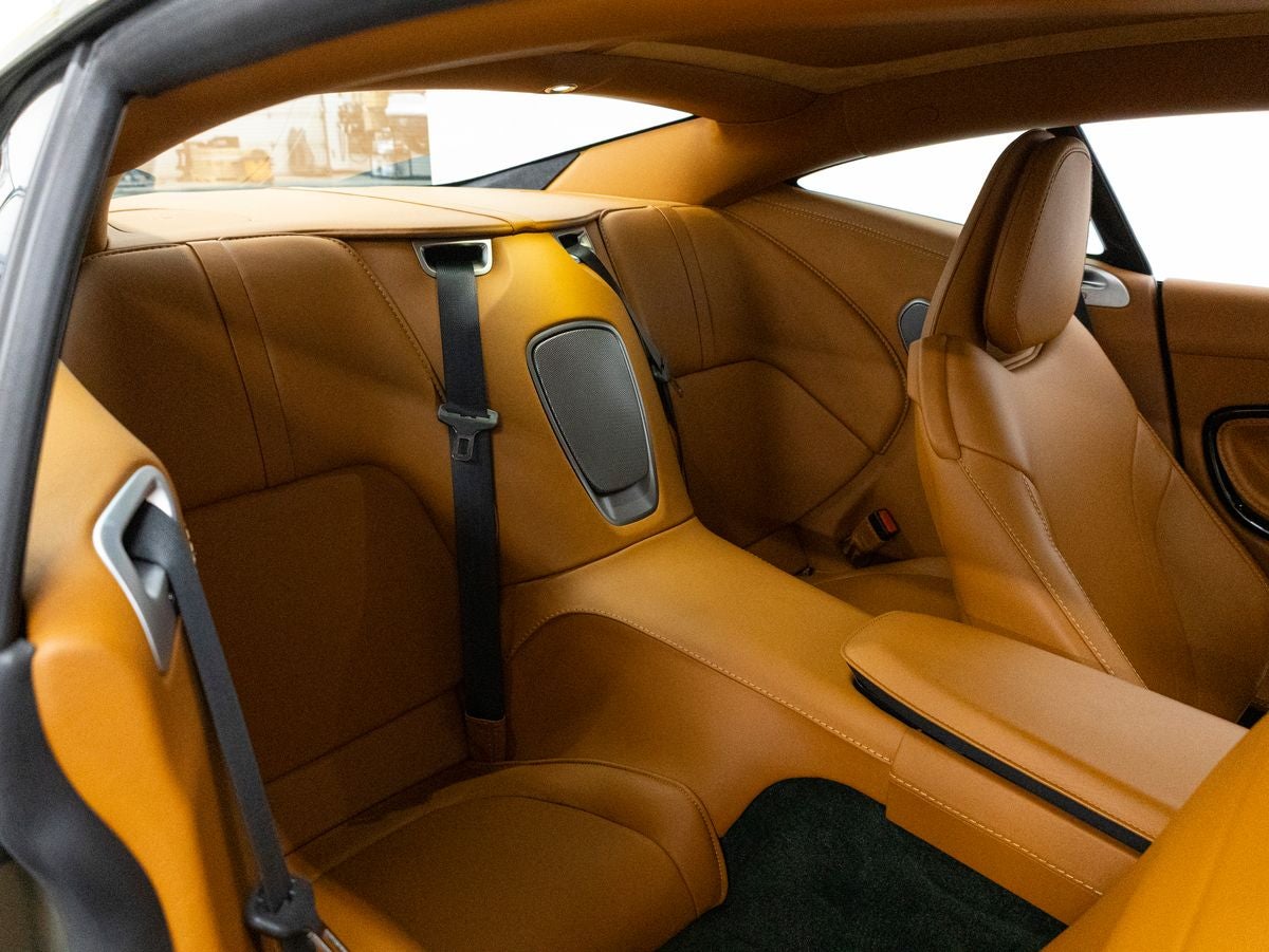 2017 Aston Martin DB11 Base