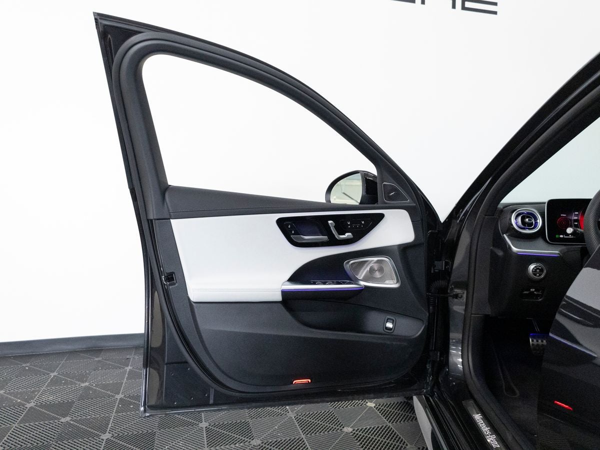 2026 Mercedes-Benz C 300 C 300 4MATIC®