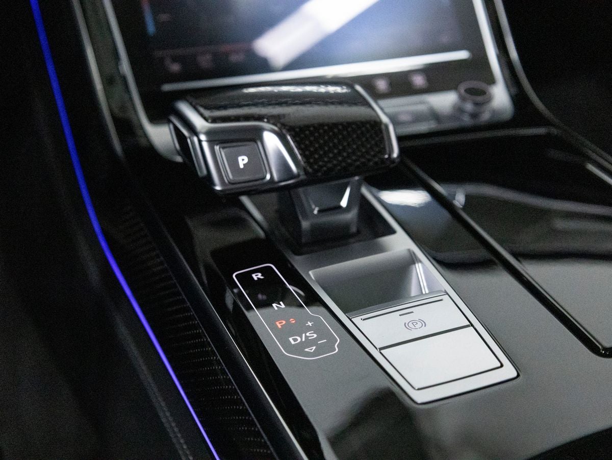 2023 Audi S8 4.0T quattro