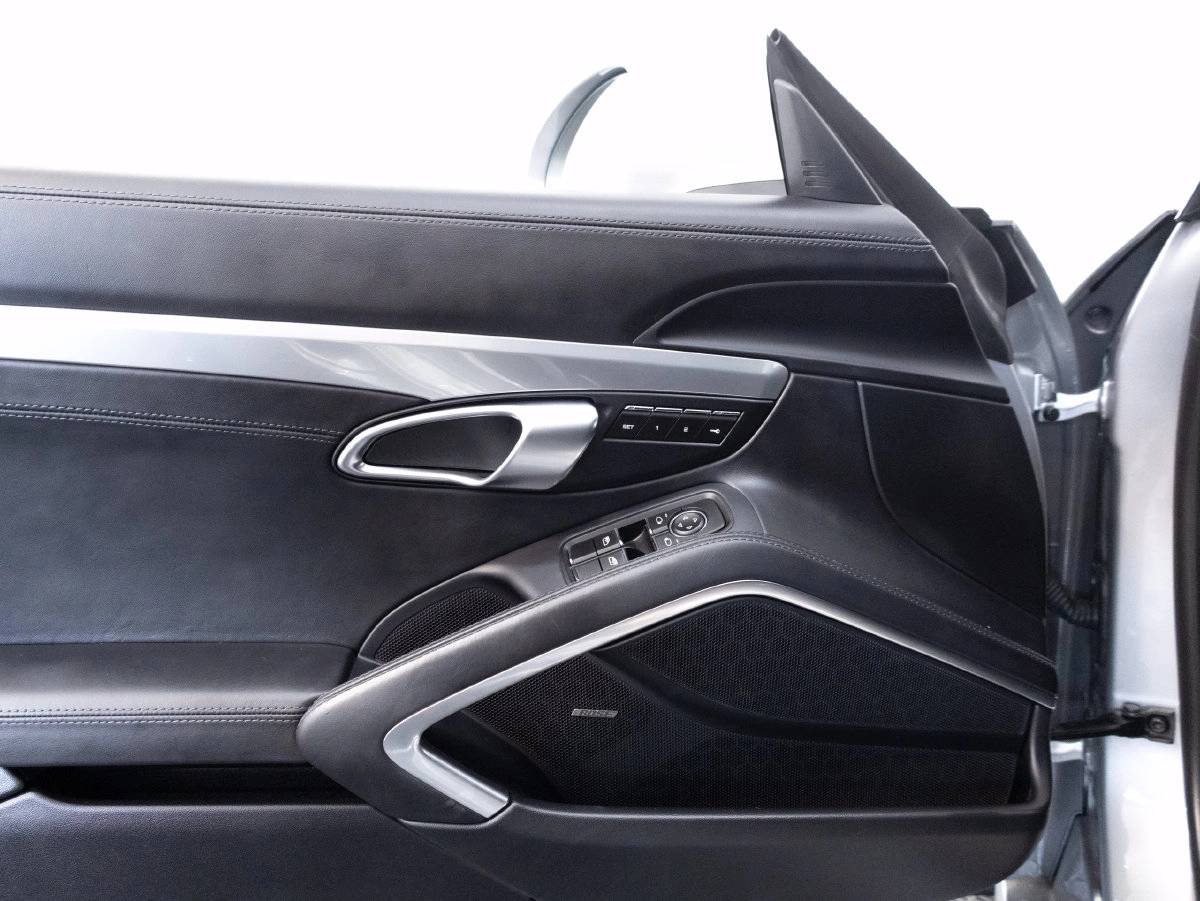 2024 Porsche 718 718 Cayman Style Edition