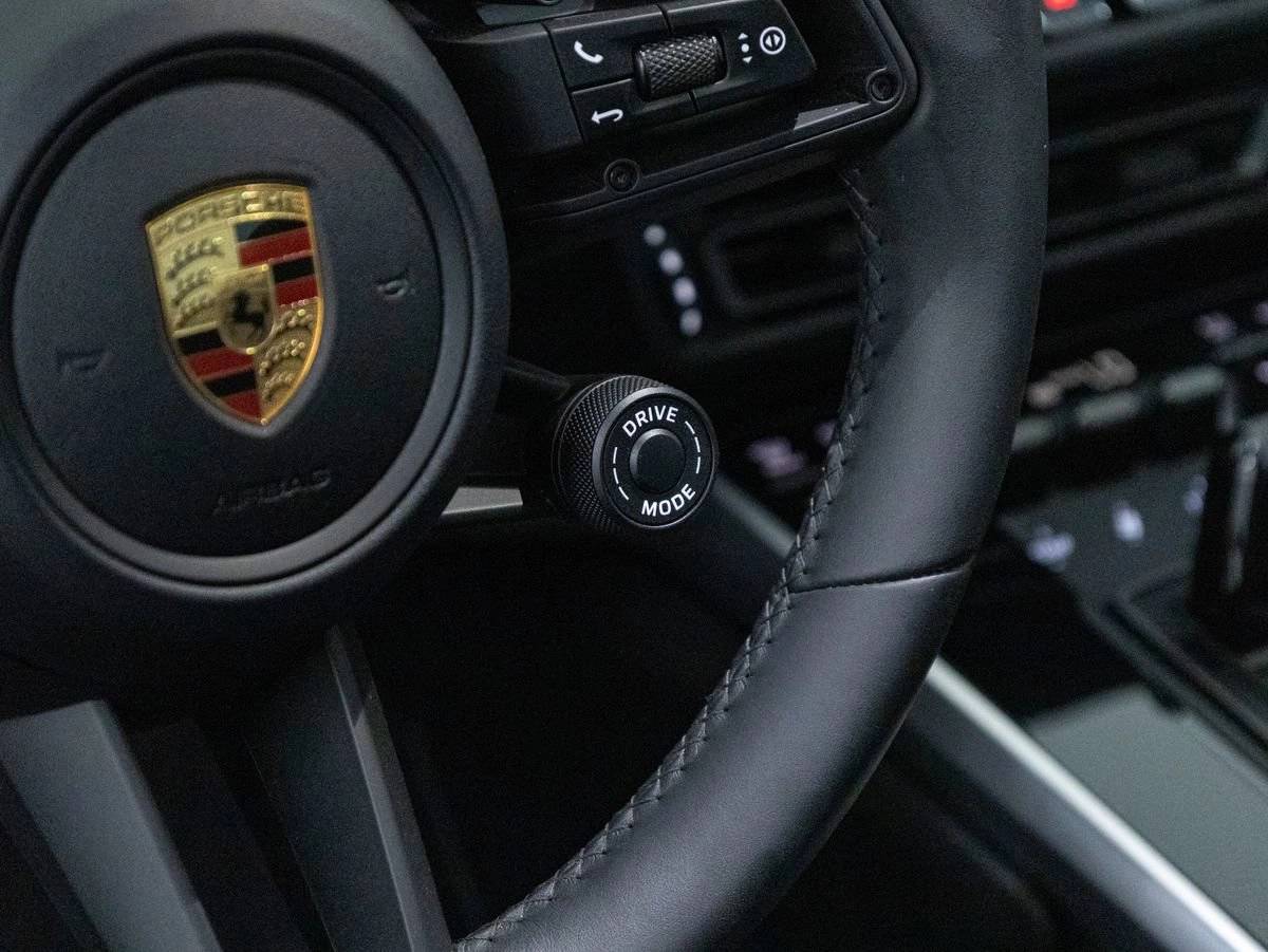 2020 Porsche 911 911 Carrera