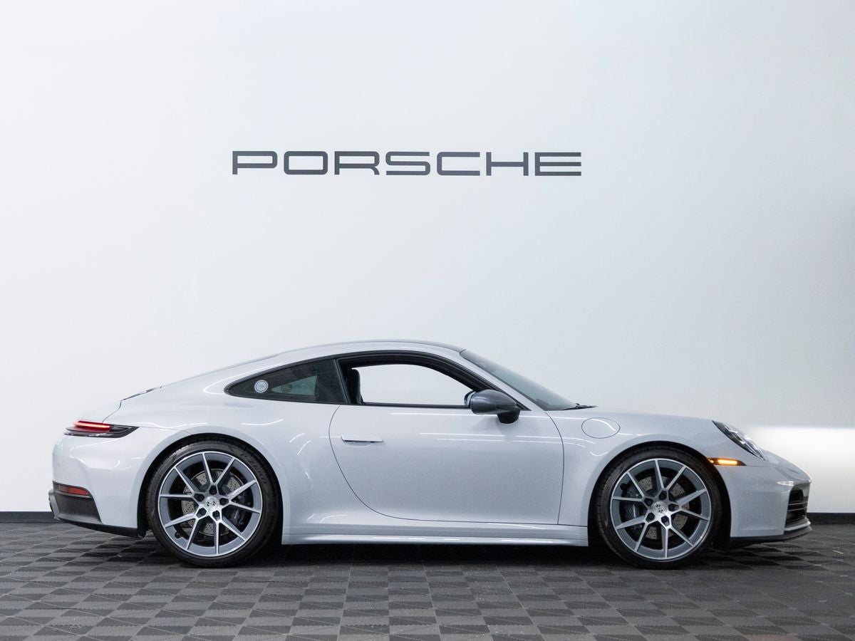 2025 Porsche 911 911 Carrera T