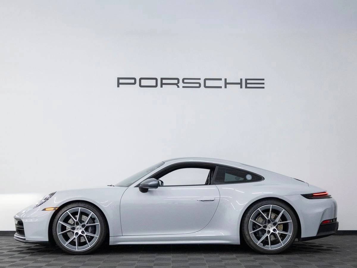 2025 Porsche 911 911 Carrera T