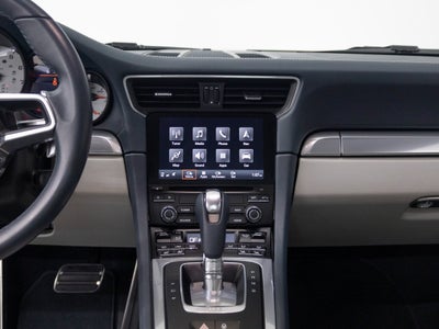 2018 Porsche 911 Carrera