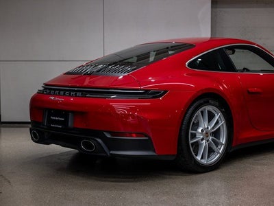 2025 Porsche 911 Carrera