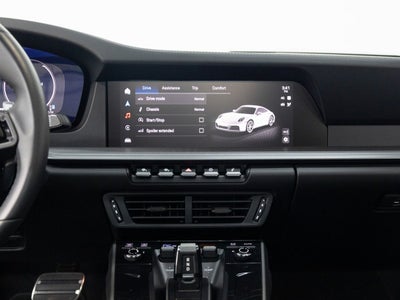 2025 Porsche 911 Carrera