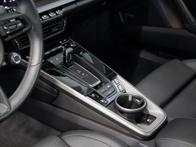 2025 Porsche 911 Carrera