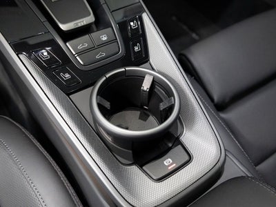 2025 Porsche 911 Carrera