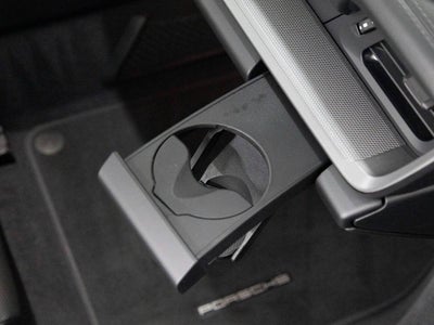 2025 Porsche 911 Carrera