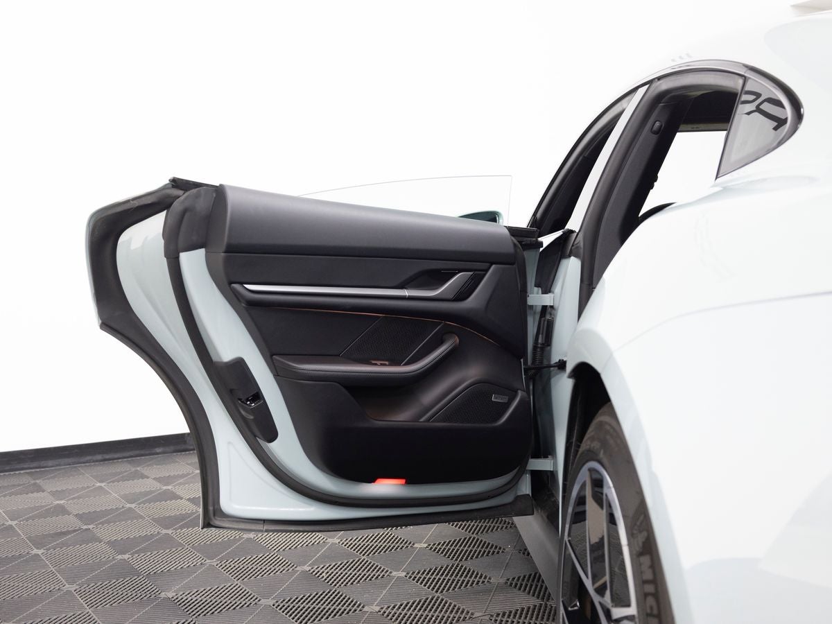 2025 Porsche Taycan Base