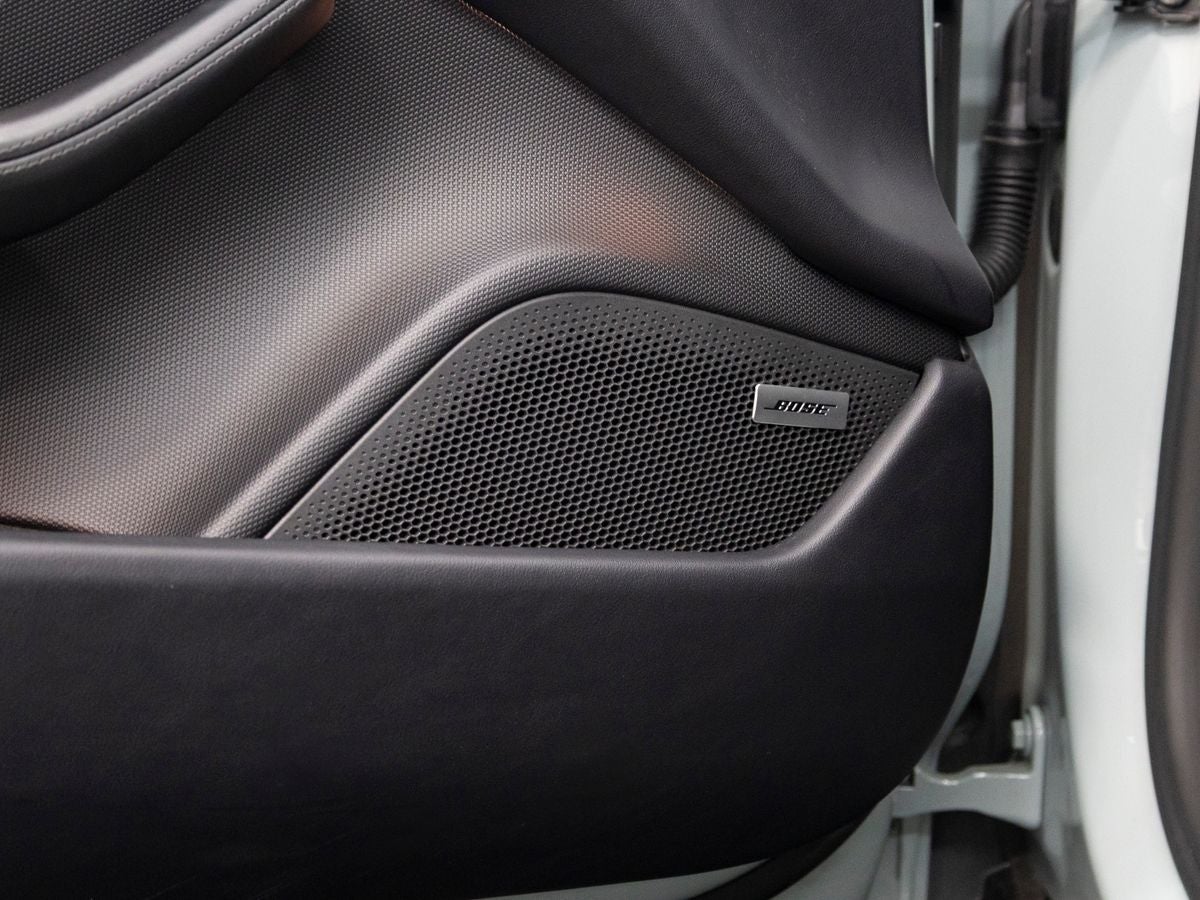 2025 Porsche Taycan Base