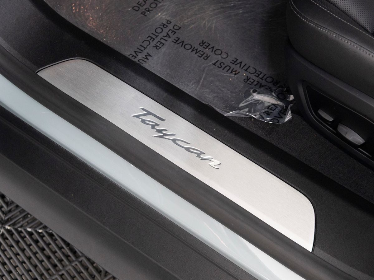 2025 Porsche Taycan Base