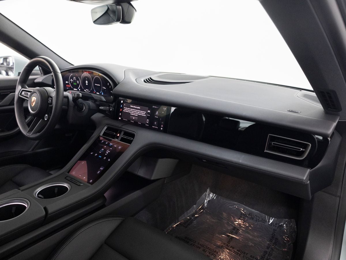 2025 Porsche Taycan Base