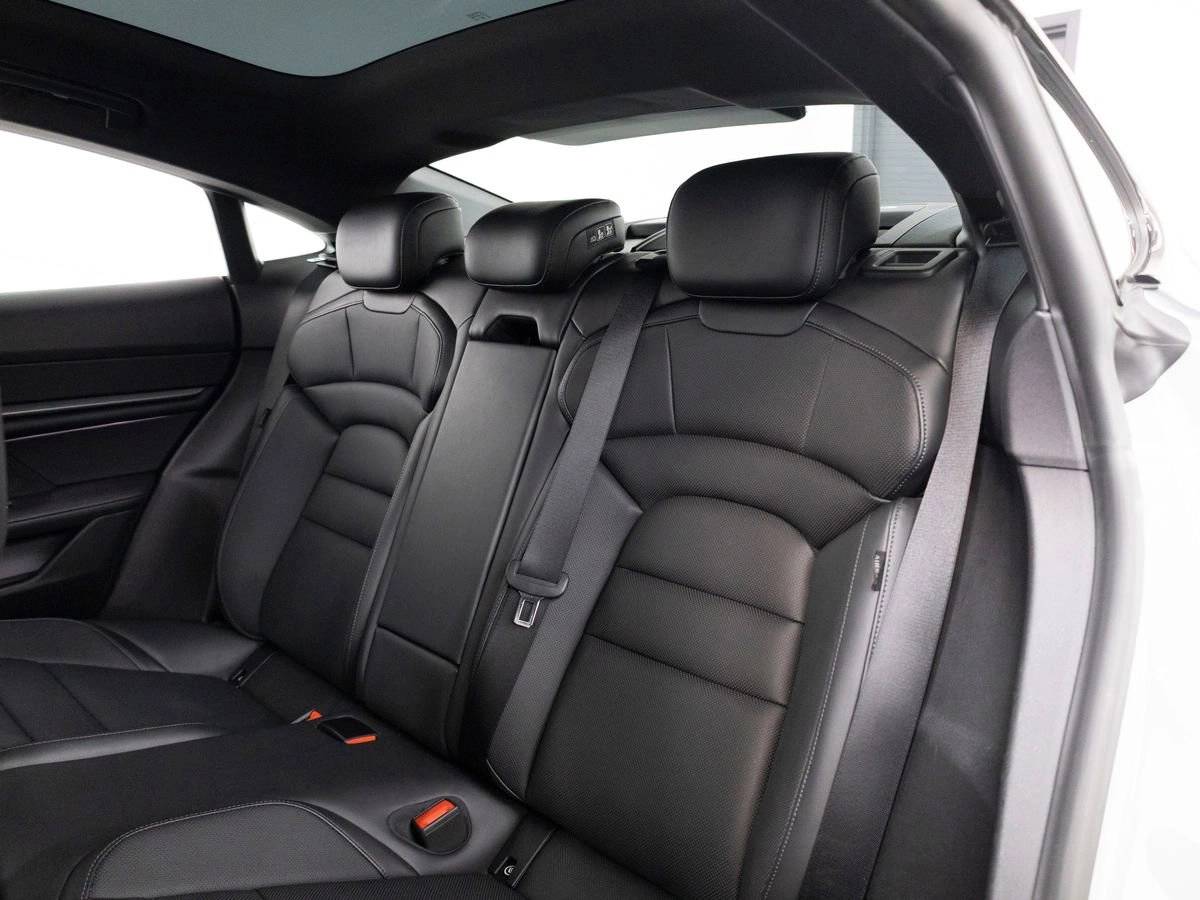 2025 Porsche Taycan Base