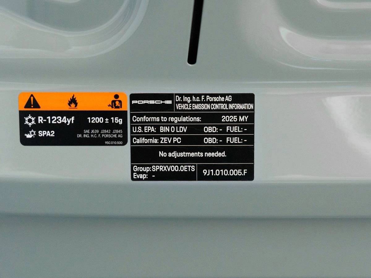 2025 Porsche Taycan Base