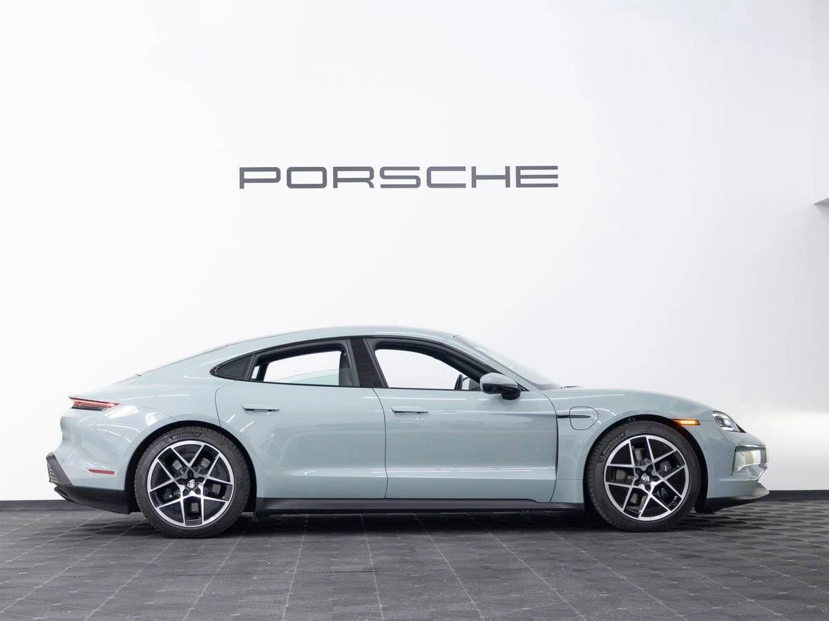 2025 Porsche Taycan Base