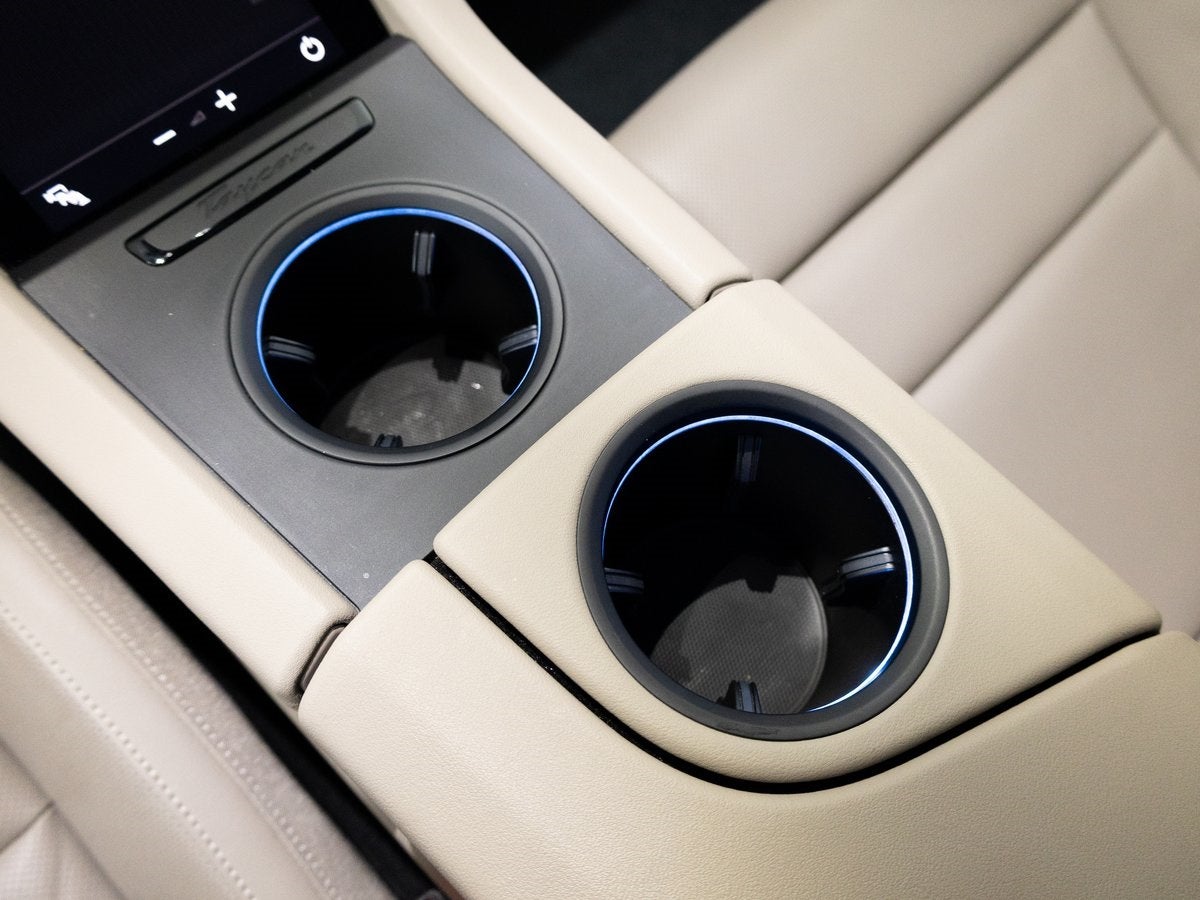 2023 Porsche Taycan Base