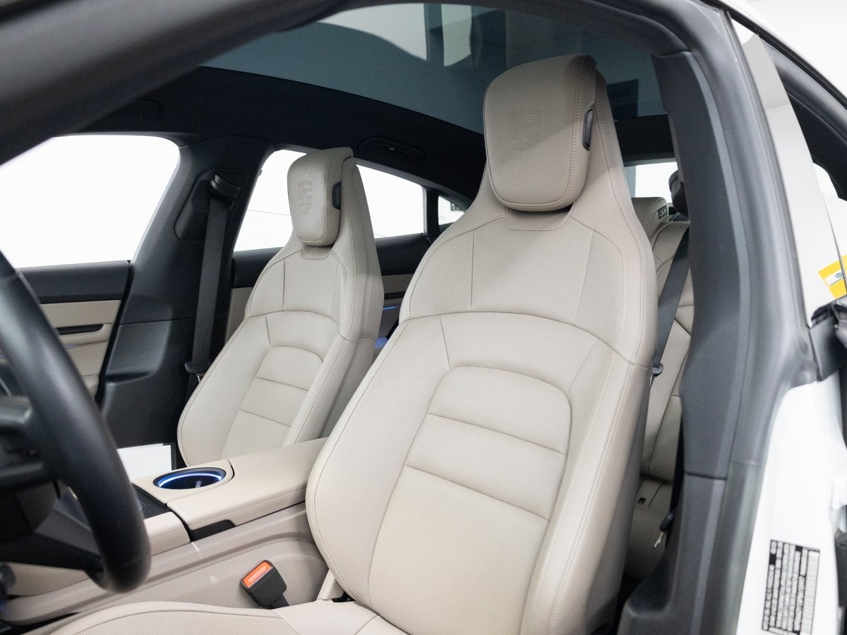 2023 Porsche Taycan Base