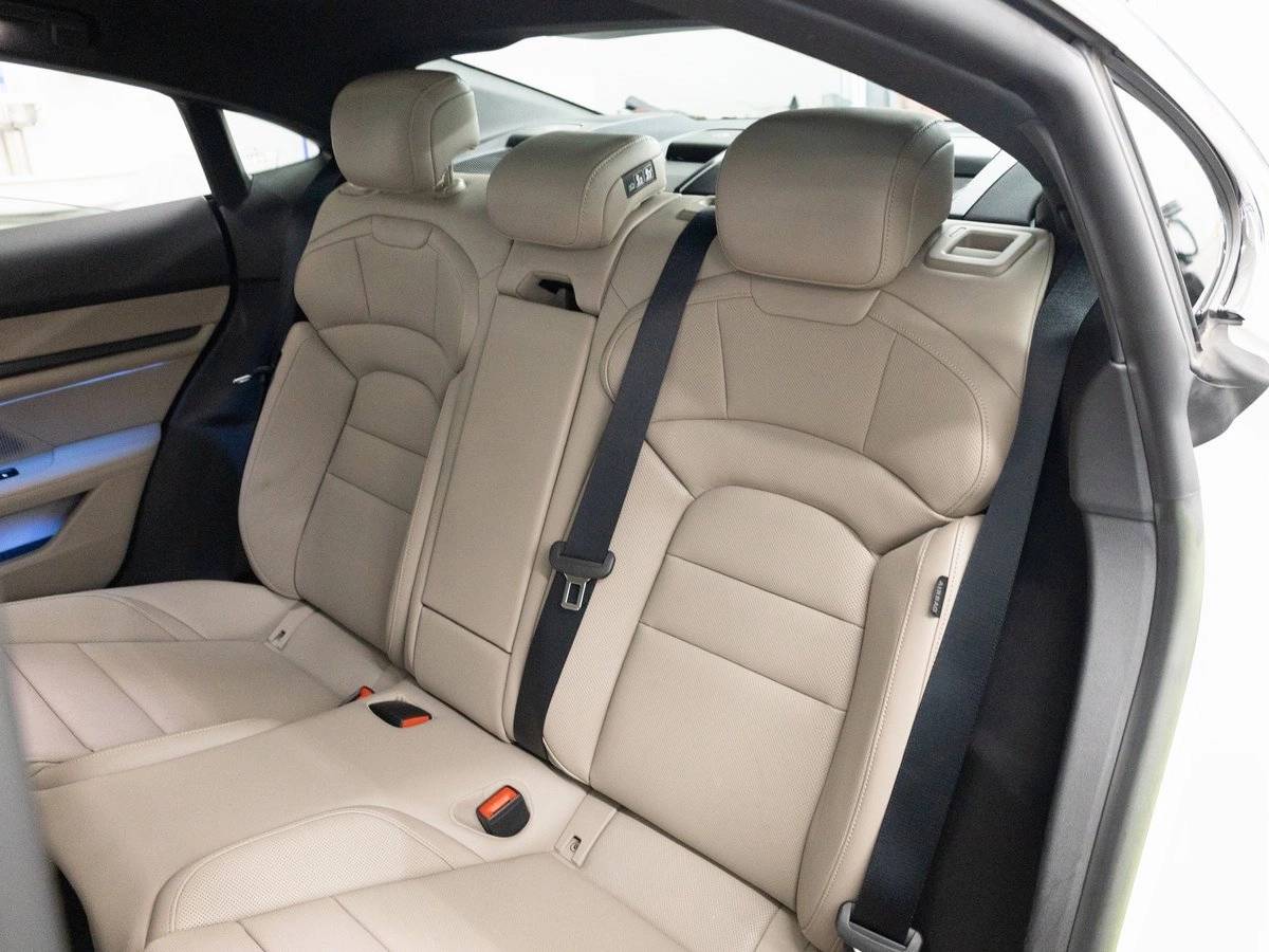 2023 Porsche Taycan Base