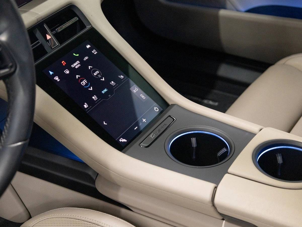 2023 Porsche Taycan Base