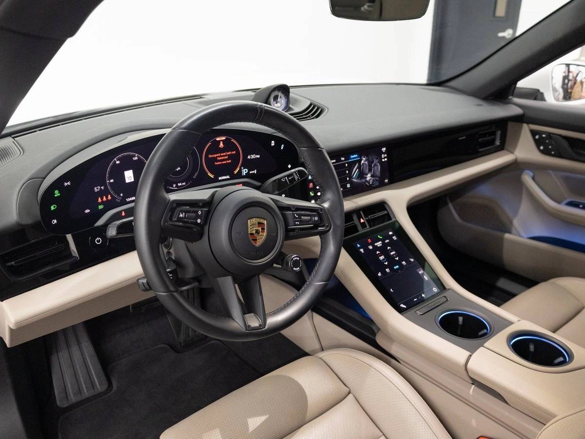 2023 Porsche Taycan Base