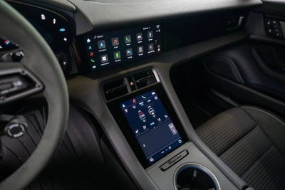 2025 Porsche Taycan 4