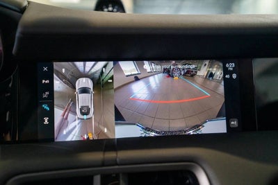 2025 Porsche Taycan 4