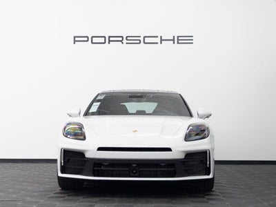 2026 Porsche Panamera 4