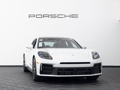 2026 Porsche Panamera 4